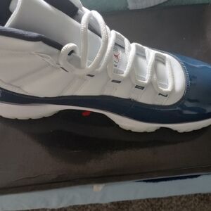 Jordan Air 11 Retro in Deep Royal and Fire Red